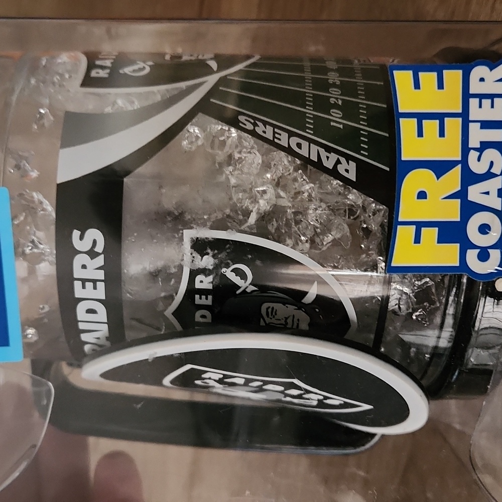 Raiders mug w coaster